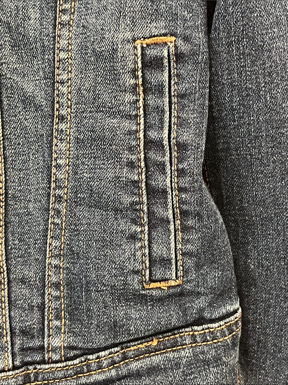 Old Navy Blue Denim Button-Up Classic Jean Jacket - Picture 4 of 13